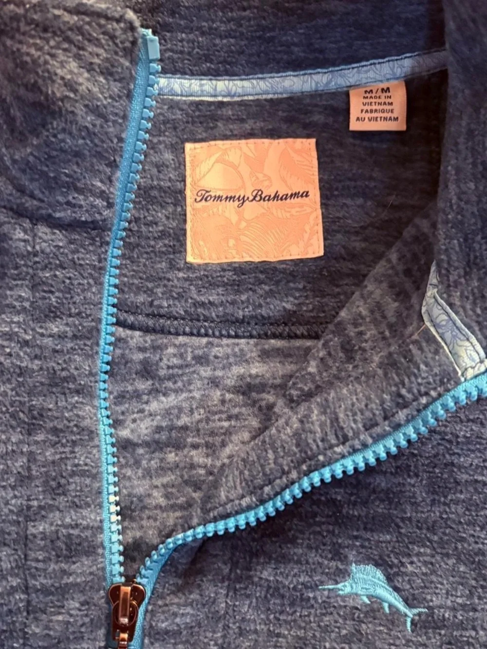 Tommy Bahama Blue Fuzzy Quarter Zip Size Medium
